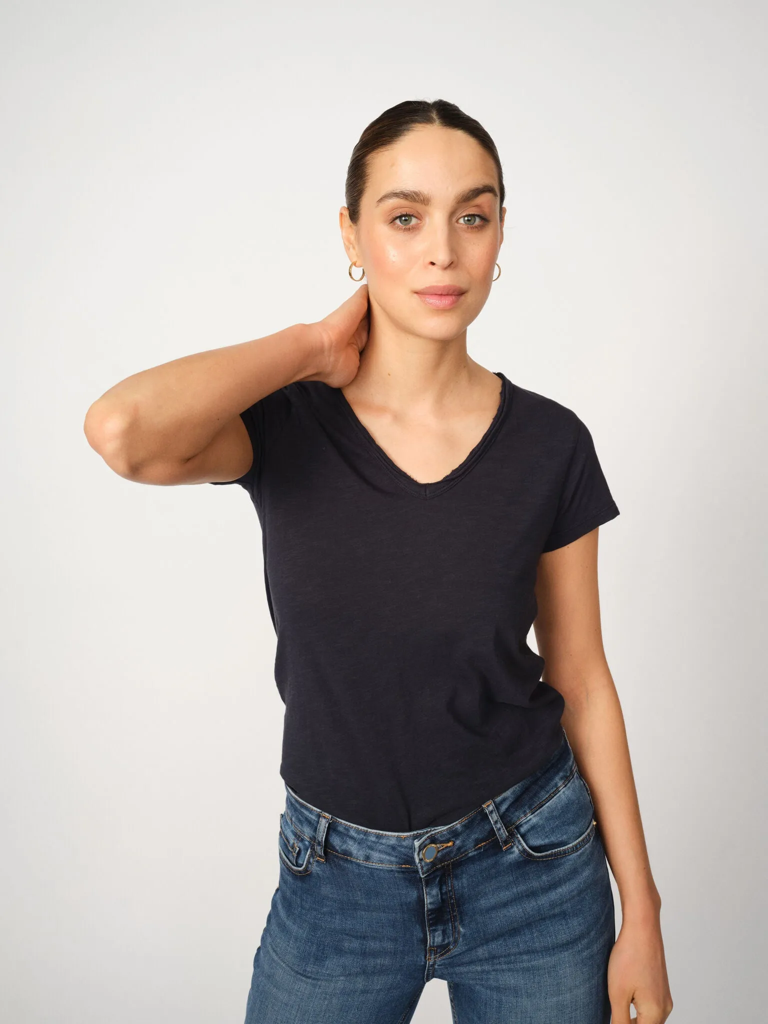 MMTulli V-SS Basic Tee