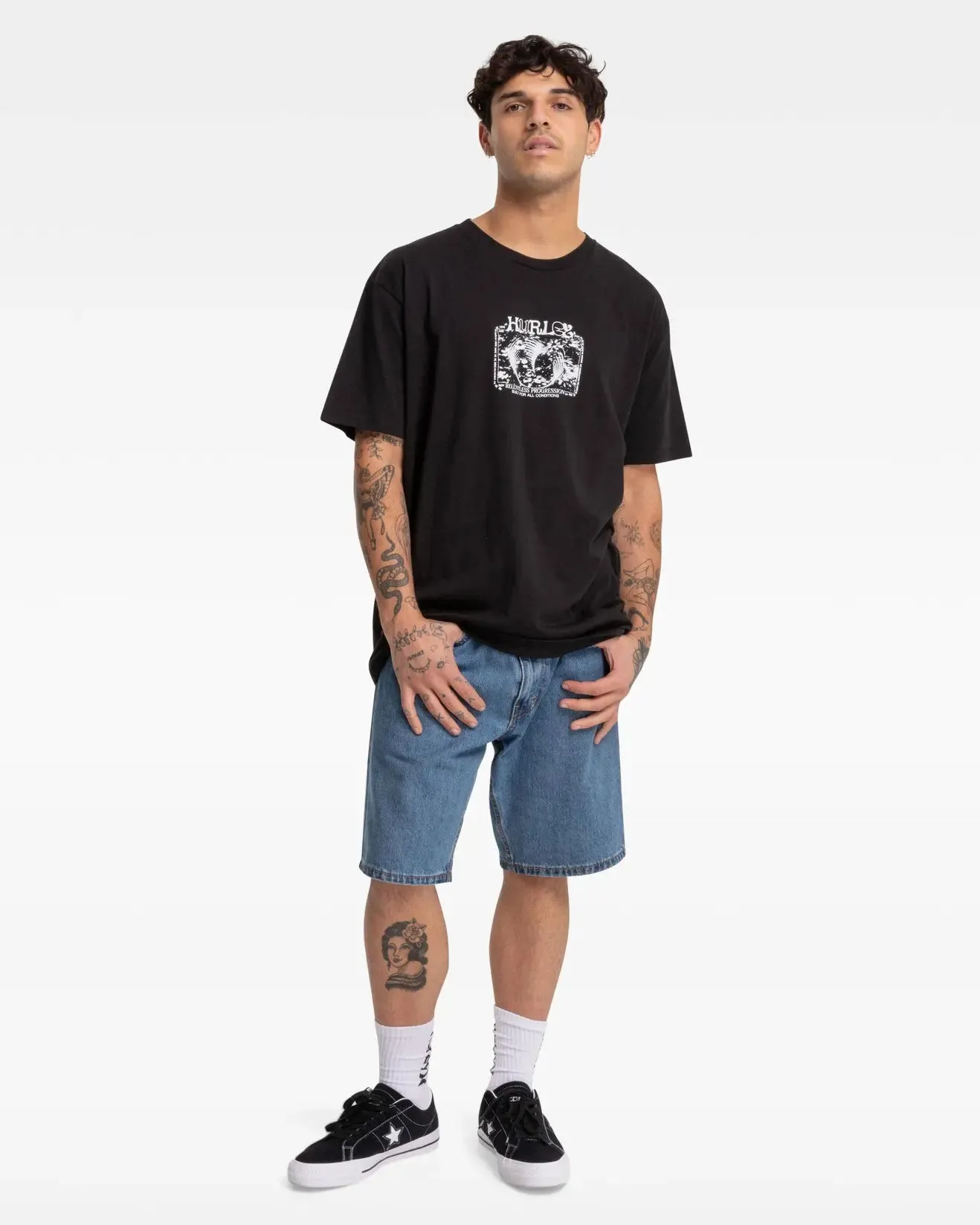 MONTAGE TEE