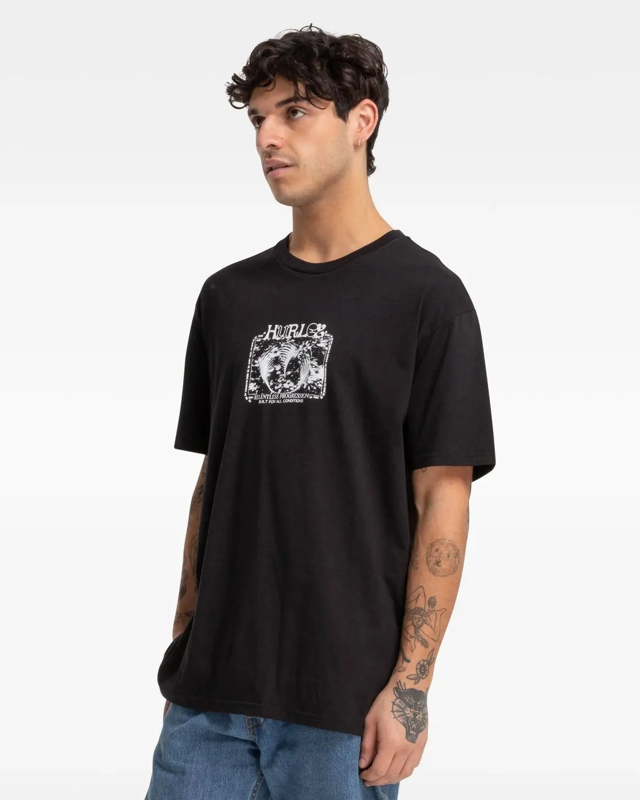 MONTAGE TEE