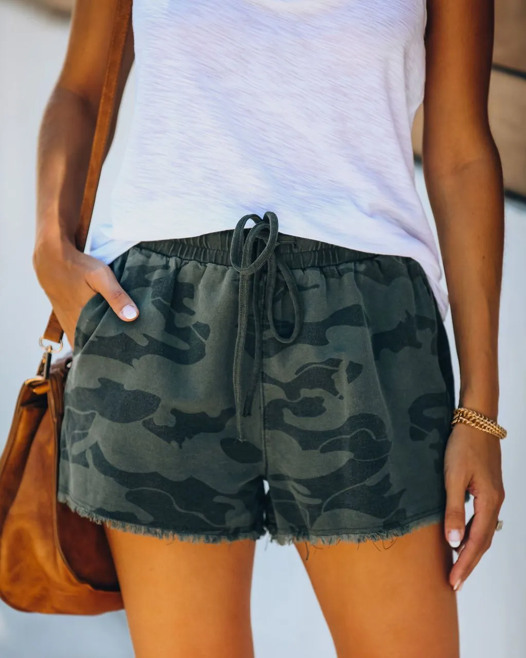 TRIP COTTON POCKETED CAMO SHORTS